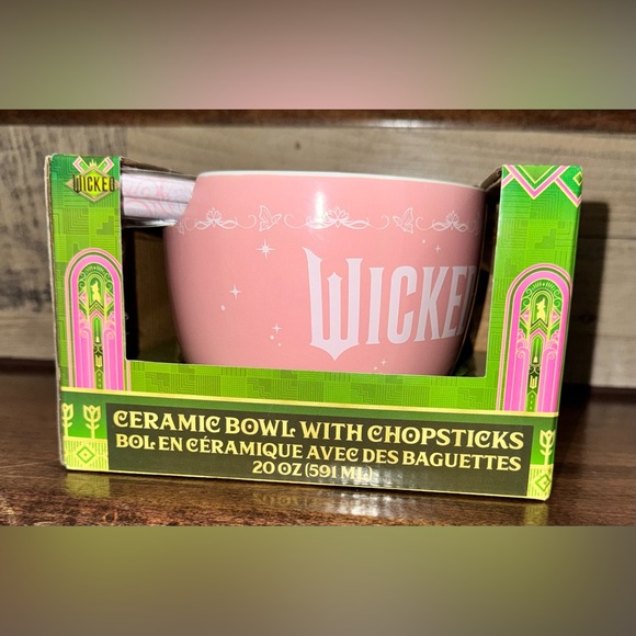 Cute 🥰 Wicked Glinda Boxed 20oz Ceramic Ramen Bowl 🥣 with Chopsticks 🥢 - Picture 8 of 8